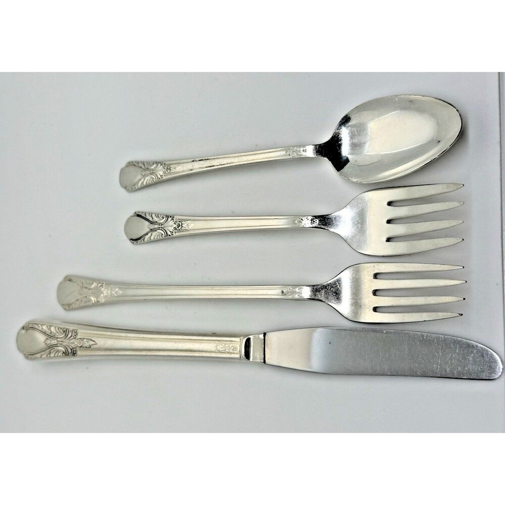 Wm Rogers Avalon Cabin Silverplate Flatware Set 4pc Knife Fork Spoon 1940s - Picture 2 of 16